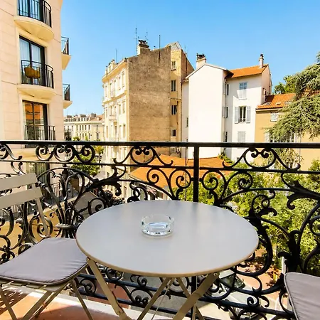 New ! Center Terrace Ac Benakey *